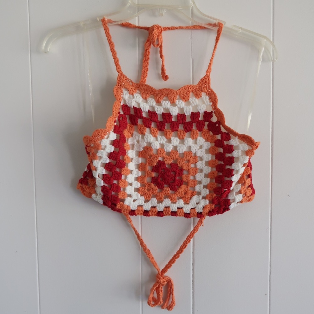 Tilly’s crochet crop